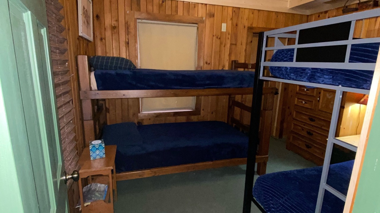 Photo of Bedroom in Cook