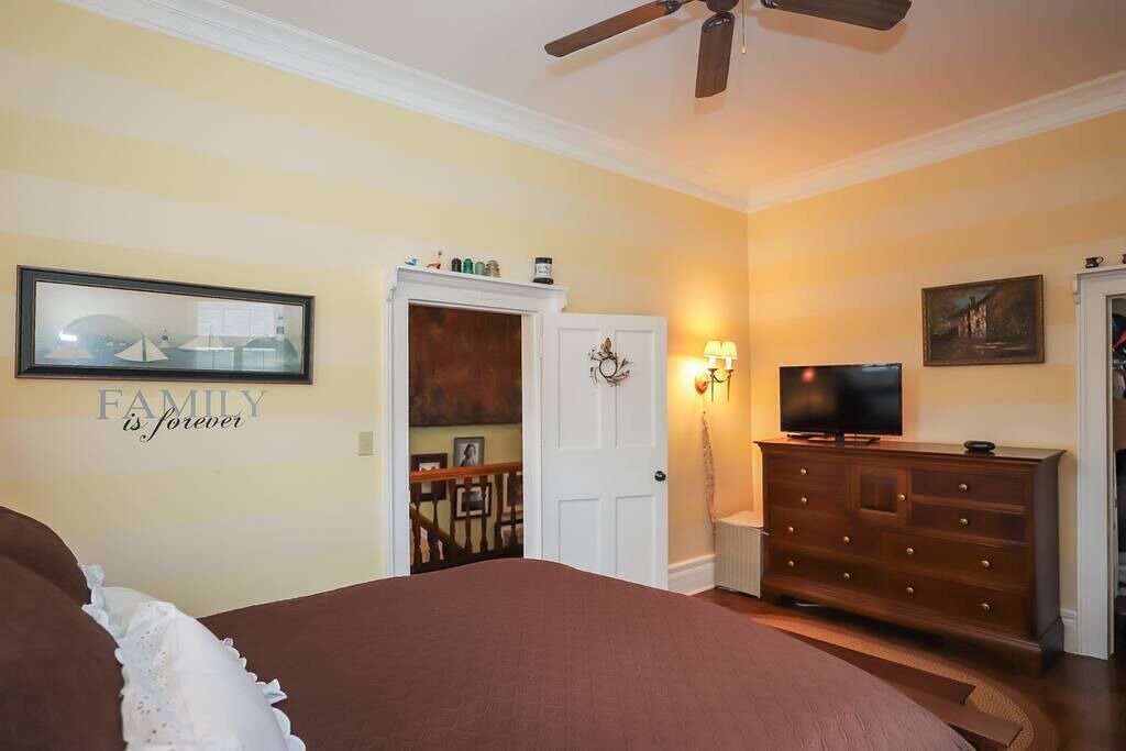 Photo of Bedroom in Old Town Historic District