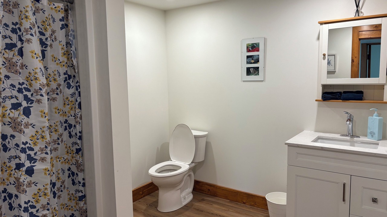 Photo of Bathroom in Tobermory