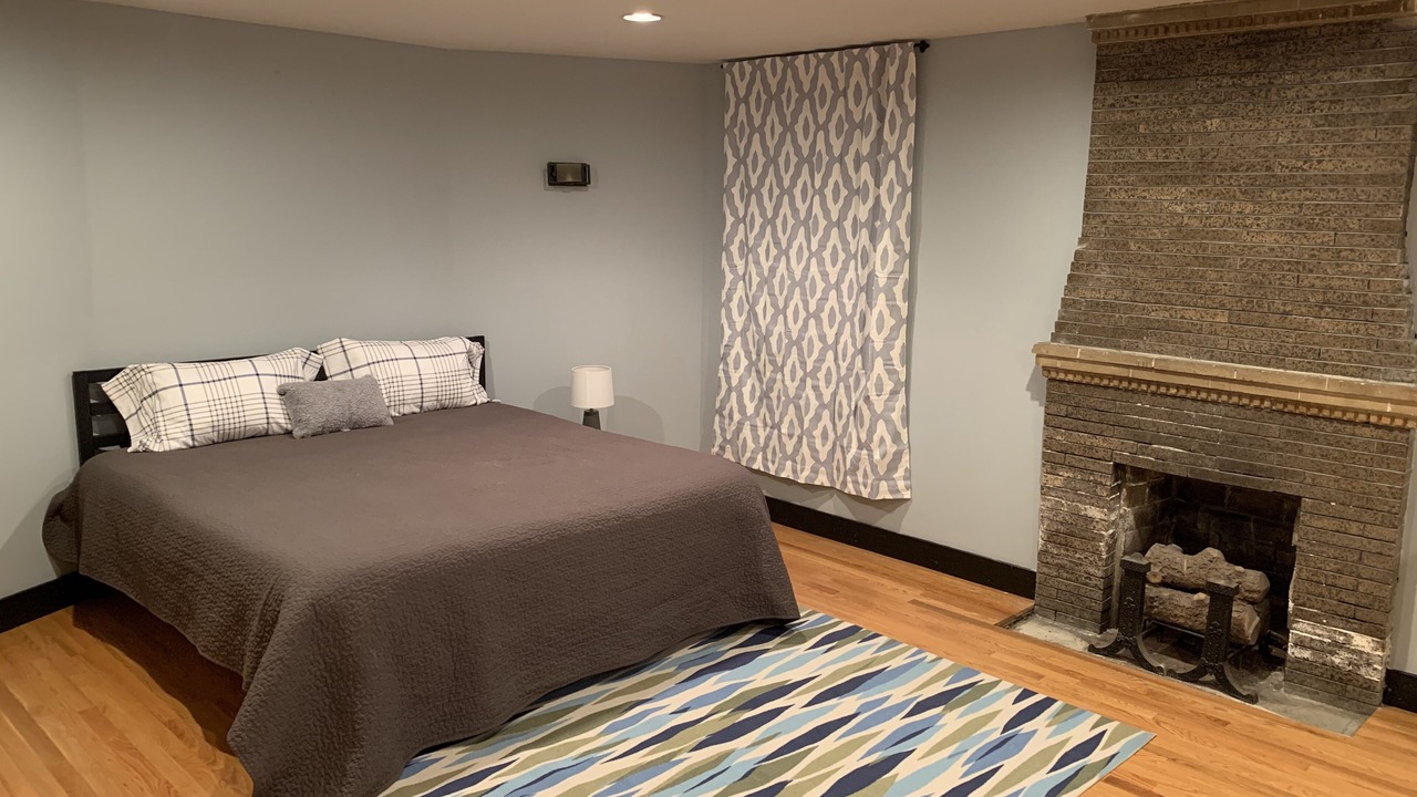 Photo of Bedroom in Summit Hill