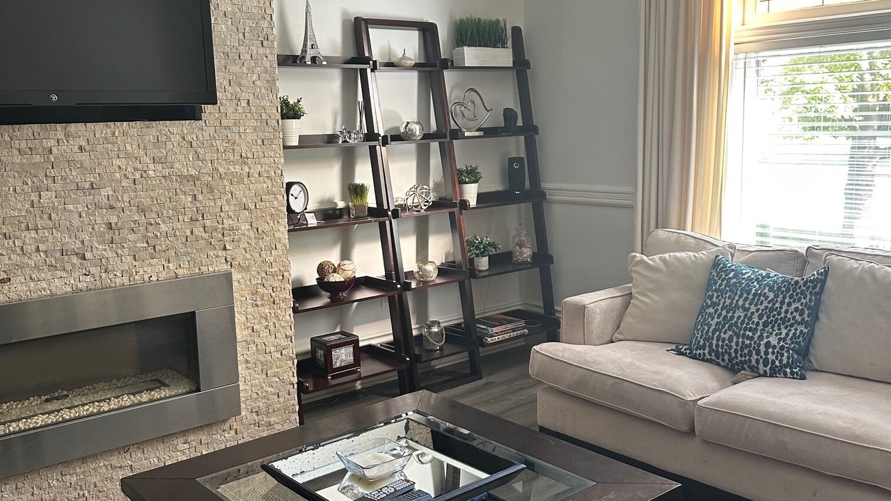 Photo of Livingroom in Meaford