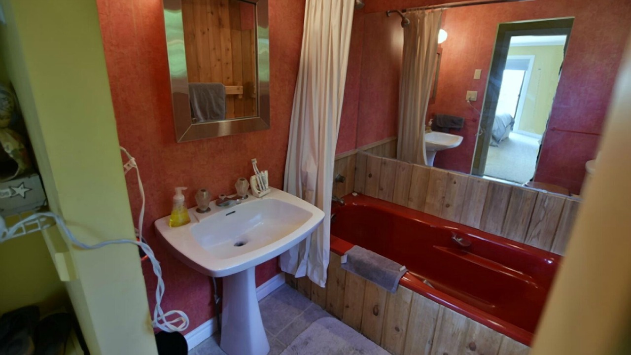 Photo of Bathroom in Mulmur