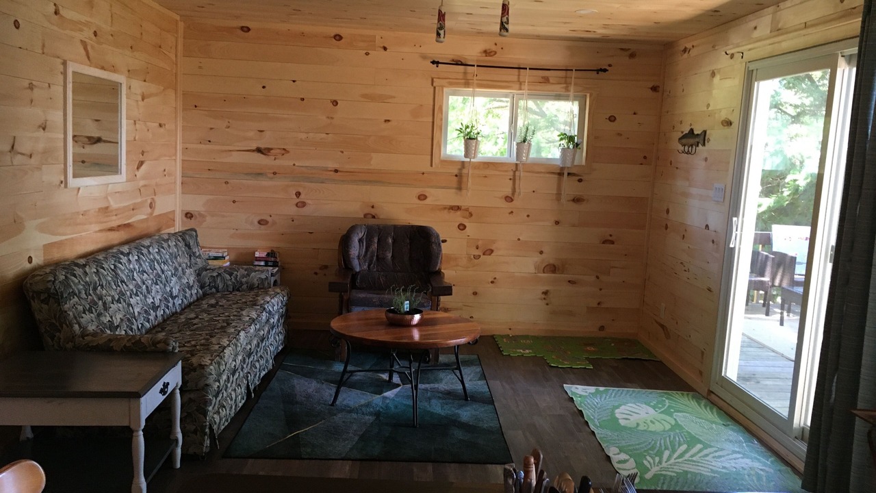 Photo of Livingroom in Milford