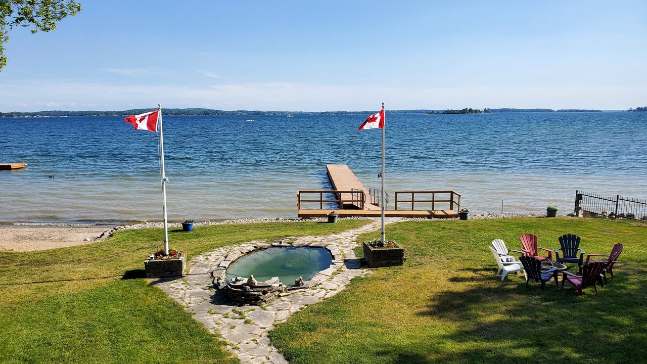 Photo of Patio Balcony in Leeds and the Thousand Islands