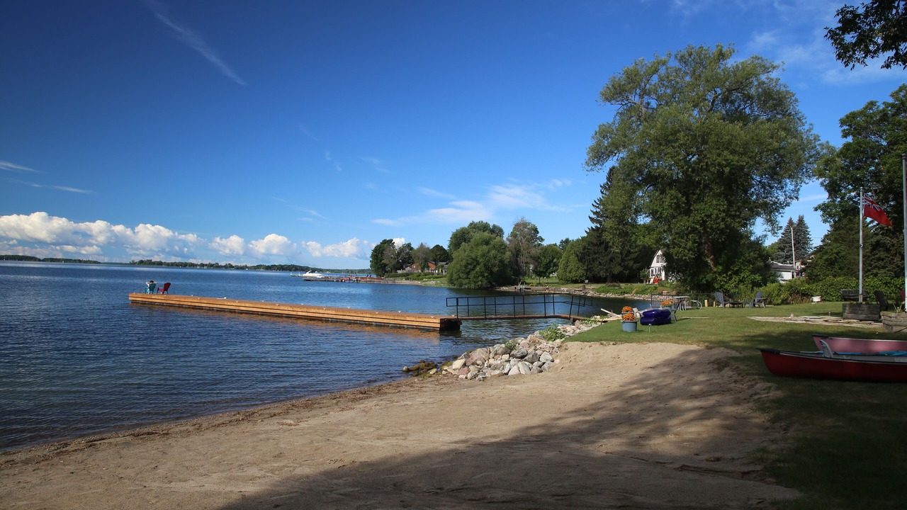 Photo of Others in Leeds and the Thousand Islands