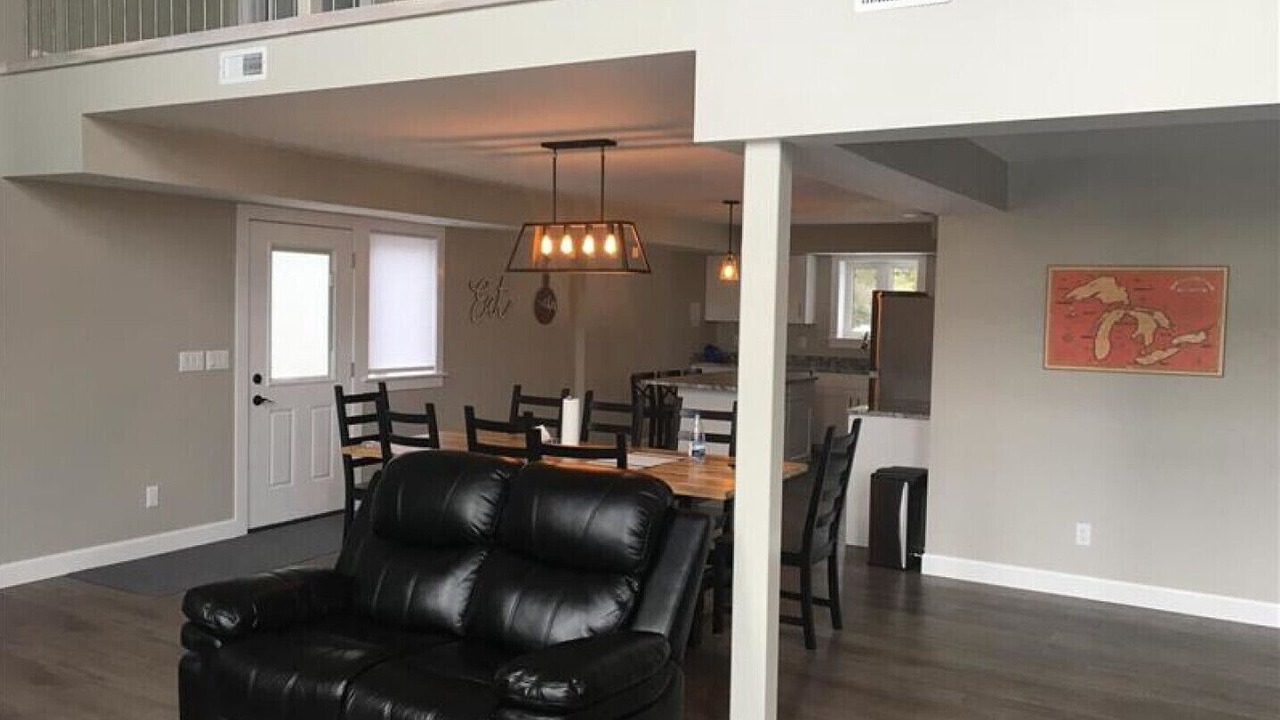 Photo of Livingroom in Tobermory