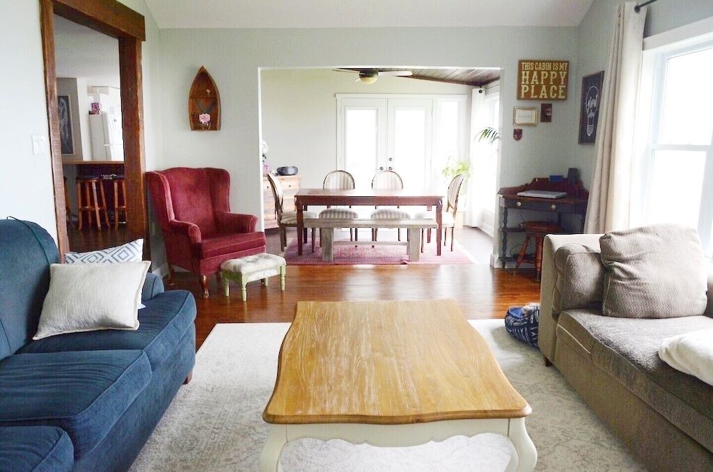 Photo of Livingroom in Trenton