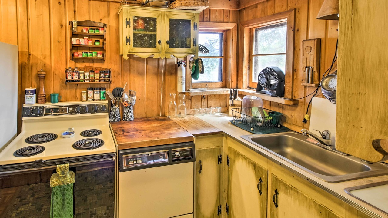 Photo of Kitchen in International Falls