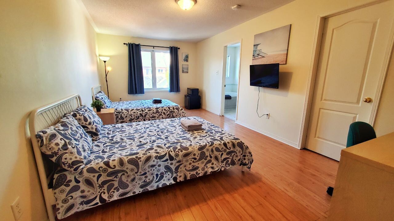 Photo of Bedroom in Village at York University