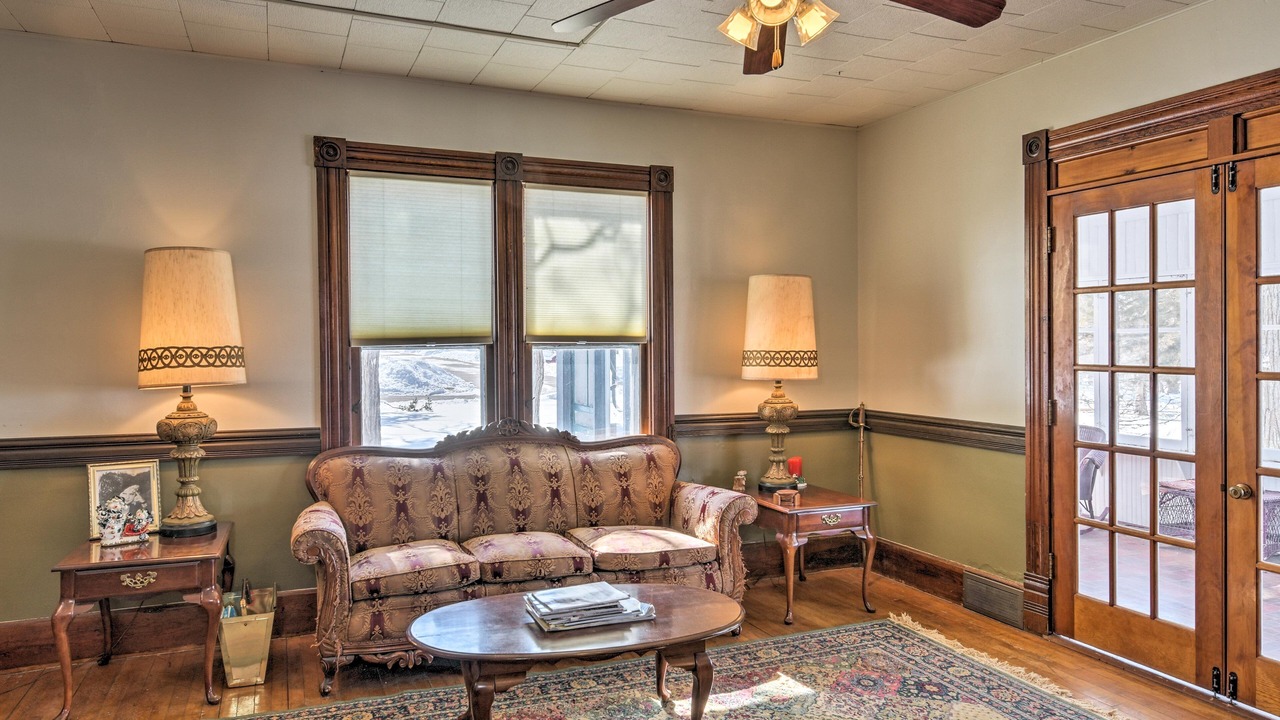 Photo of Bedroom in Backus