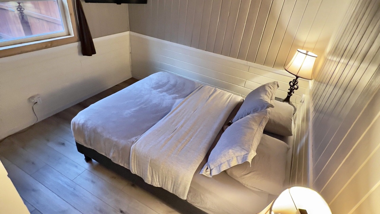 Photo of Bedroom in Breezy Point