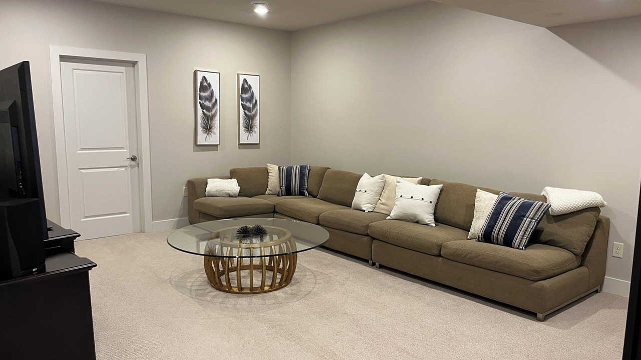 Photo of Livingroom in Rochester