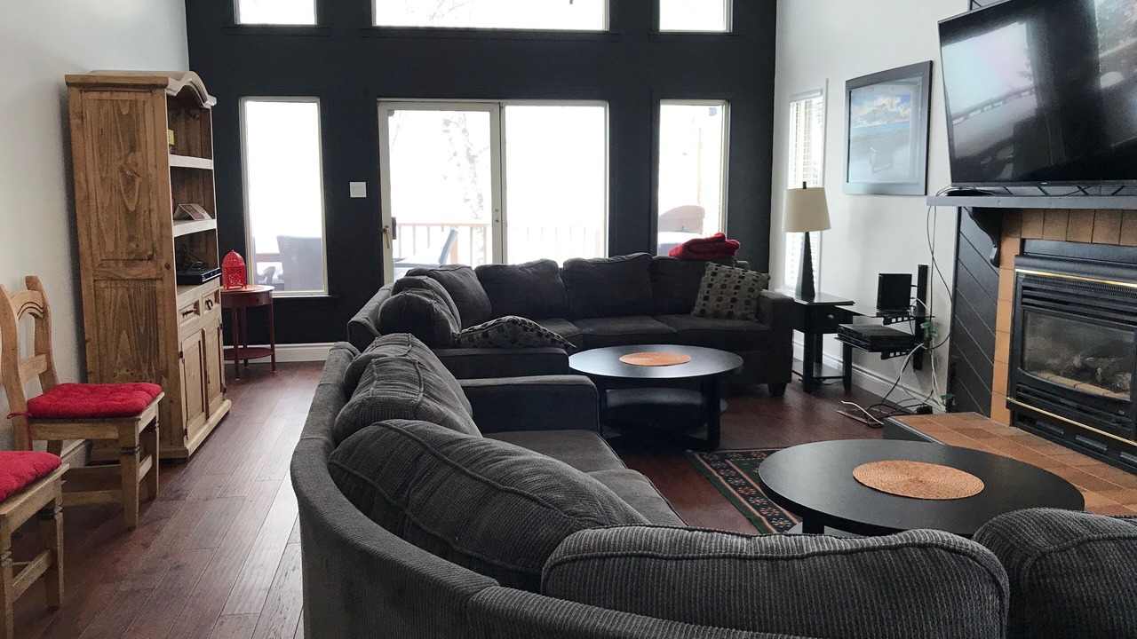 Photo of Livingroom in Cumberland Beach