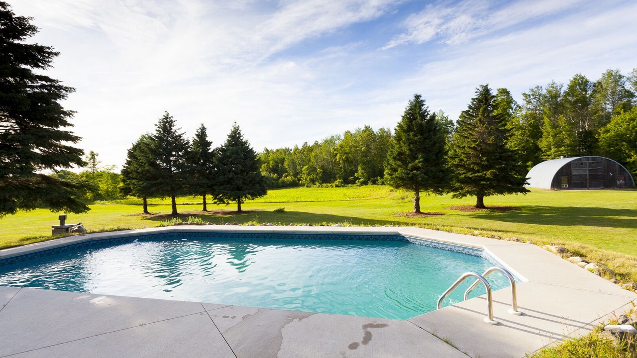 Photo of Outdoor in Clearview