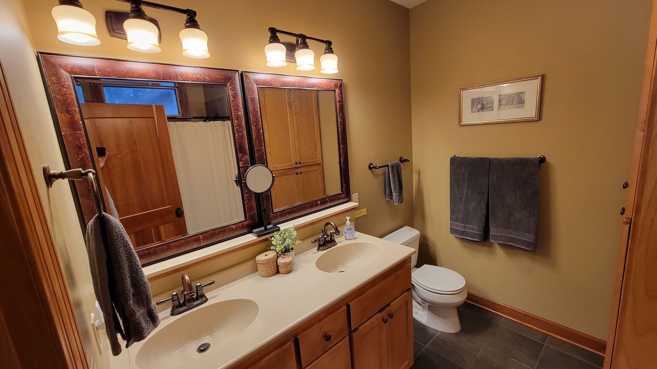 Photo of Bathroom in Crosslake