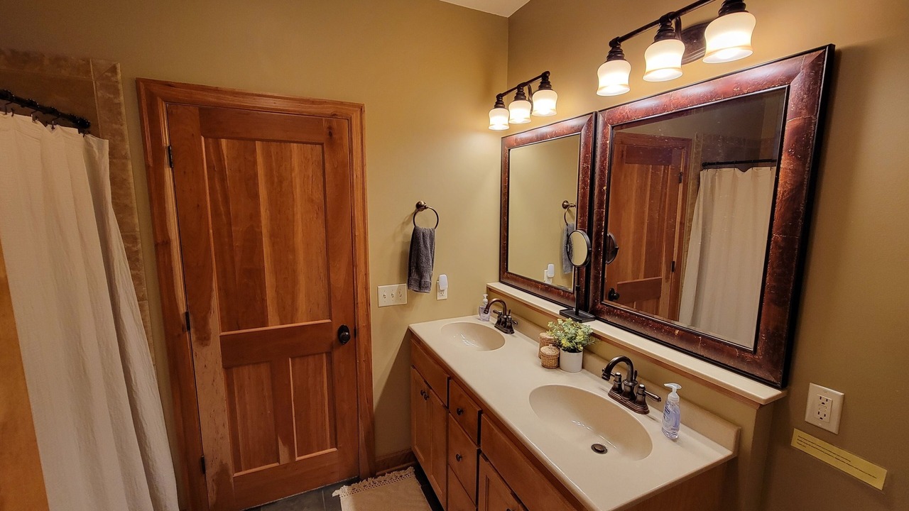 Photo of Bathroom in Crosslake