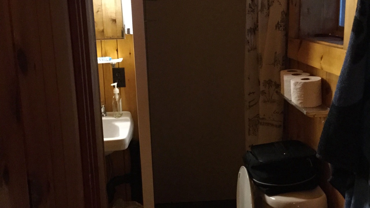 Photo of Bathroom in Jumbo Island