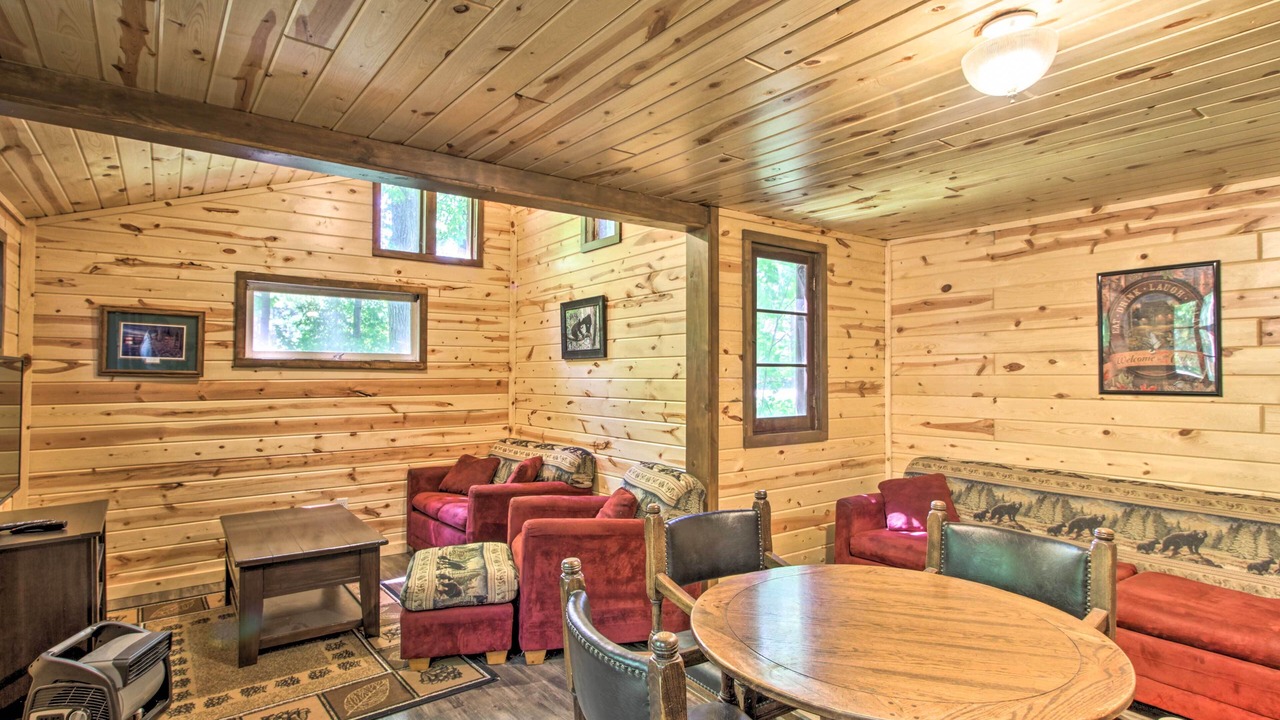Photo of Bedroom in Pequot Lakes