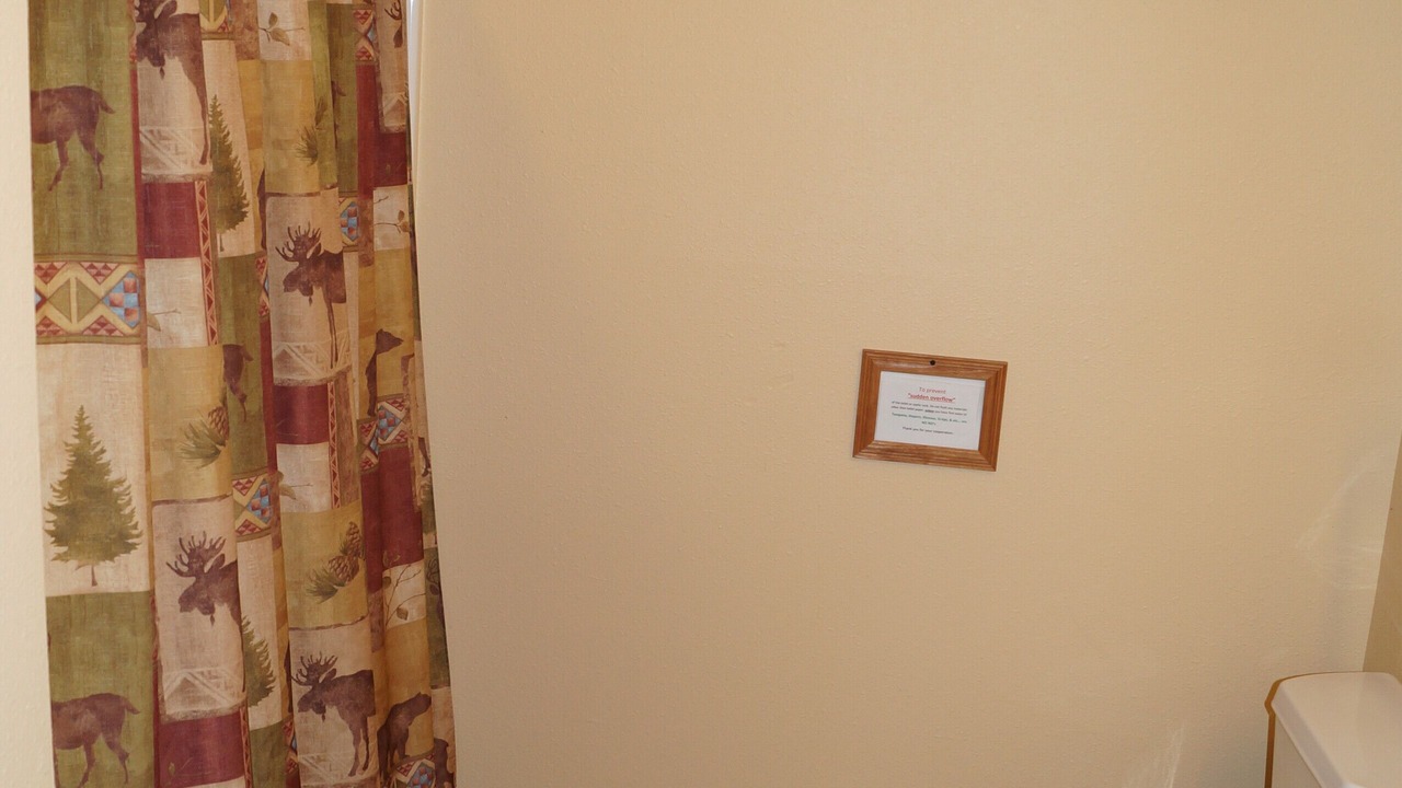 Photo of Bathroom in Deerwood