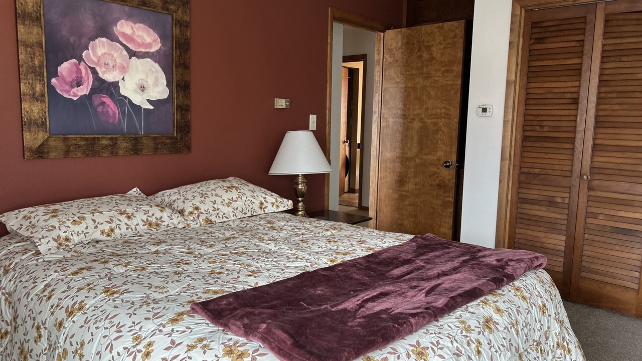 Photo of Bedroom in Alexandria