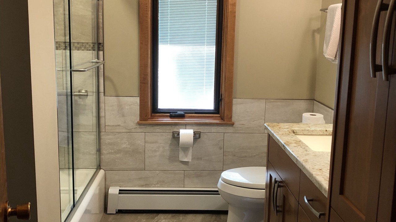Photo of Bathroom in Alexandria
