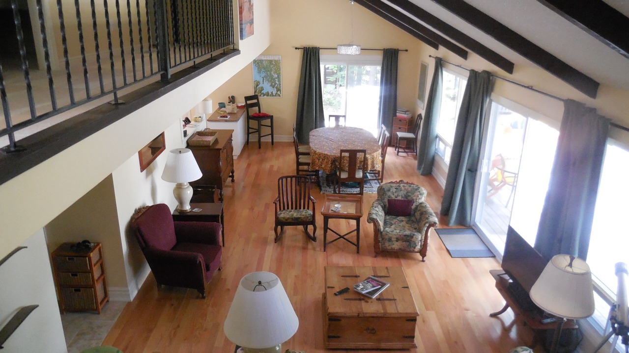 Photo of Livingroom in Penetanguishene