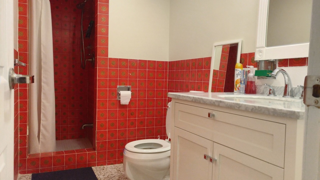 Photo of Bathroom in Bayview Woods - Steeles