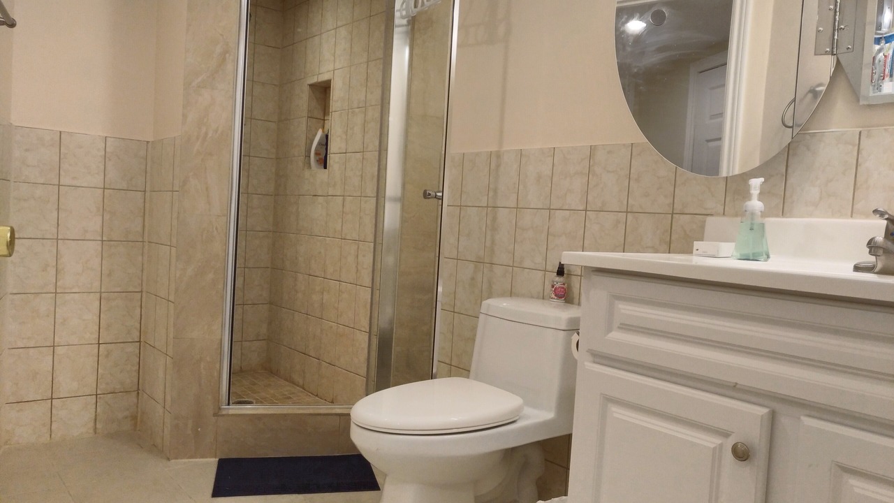 Photo of Bathroom in Bayview Woods - Steeles