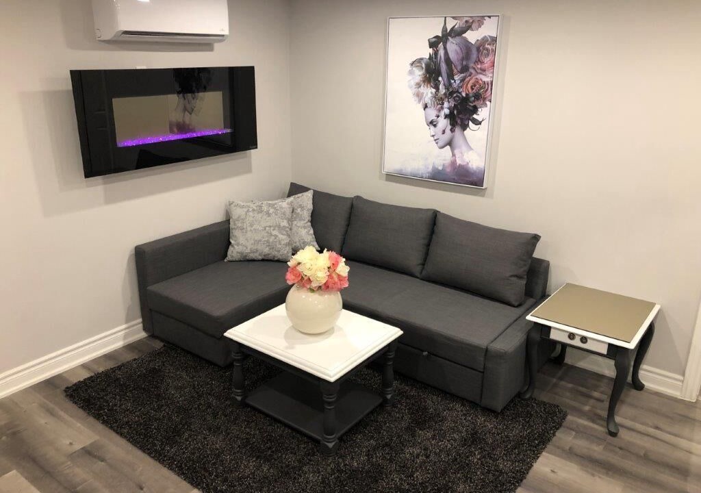 Photo of Livingroom in Welland