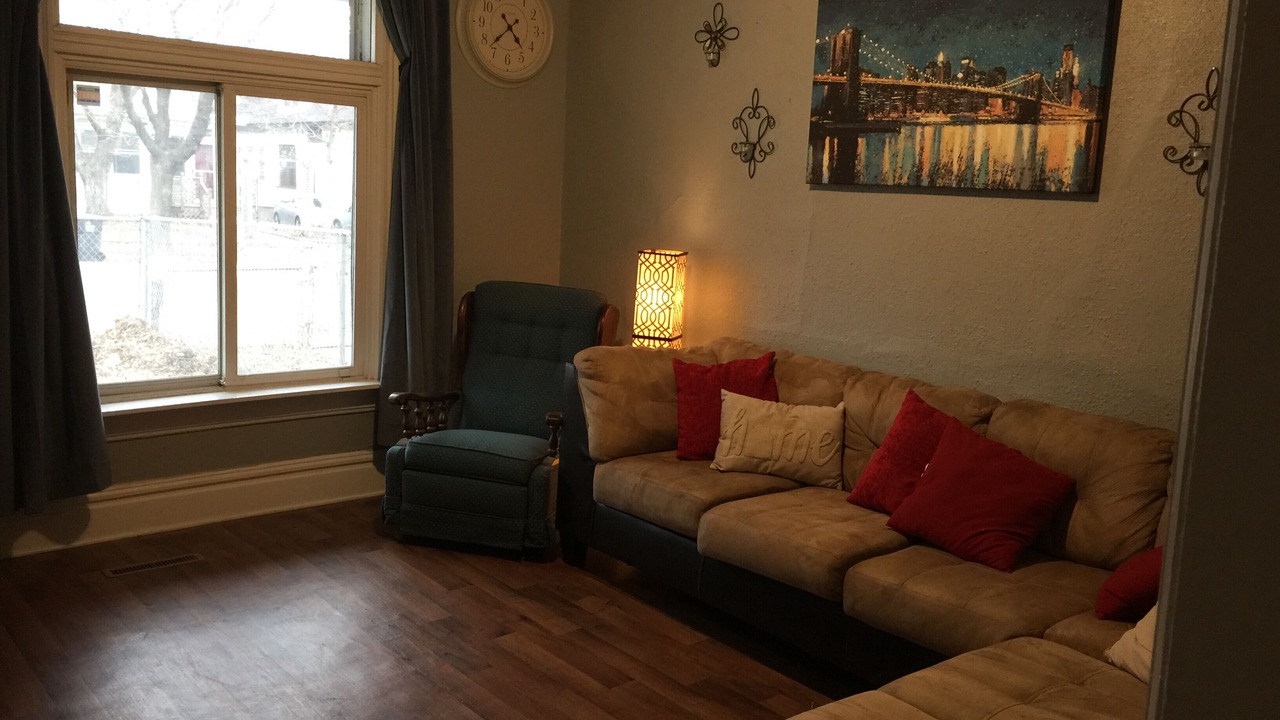 Photo of Livingroom in North End