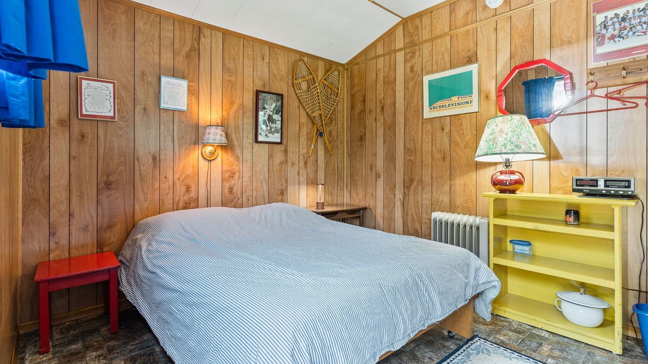 Photo of Bedroom in Minden Hills