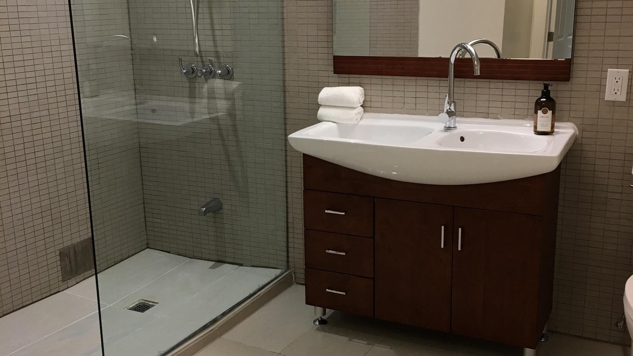 Photo of Bathroom in Trefann Court