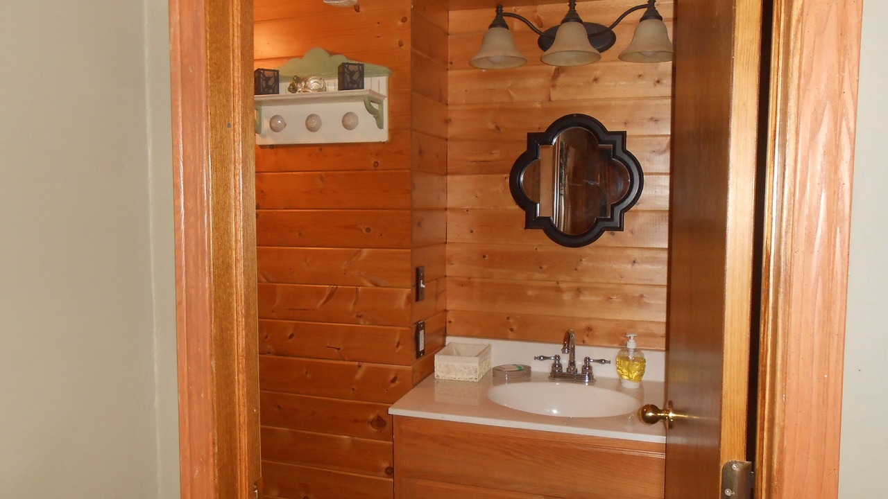 Photo of Bathroom in Crosby