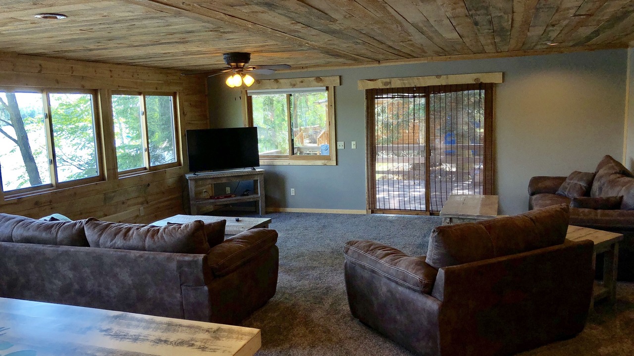 Photo of Livingroom in Crosslake