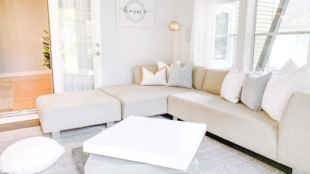 Photo of Livingroom in Audubon Park