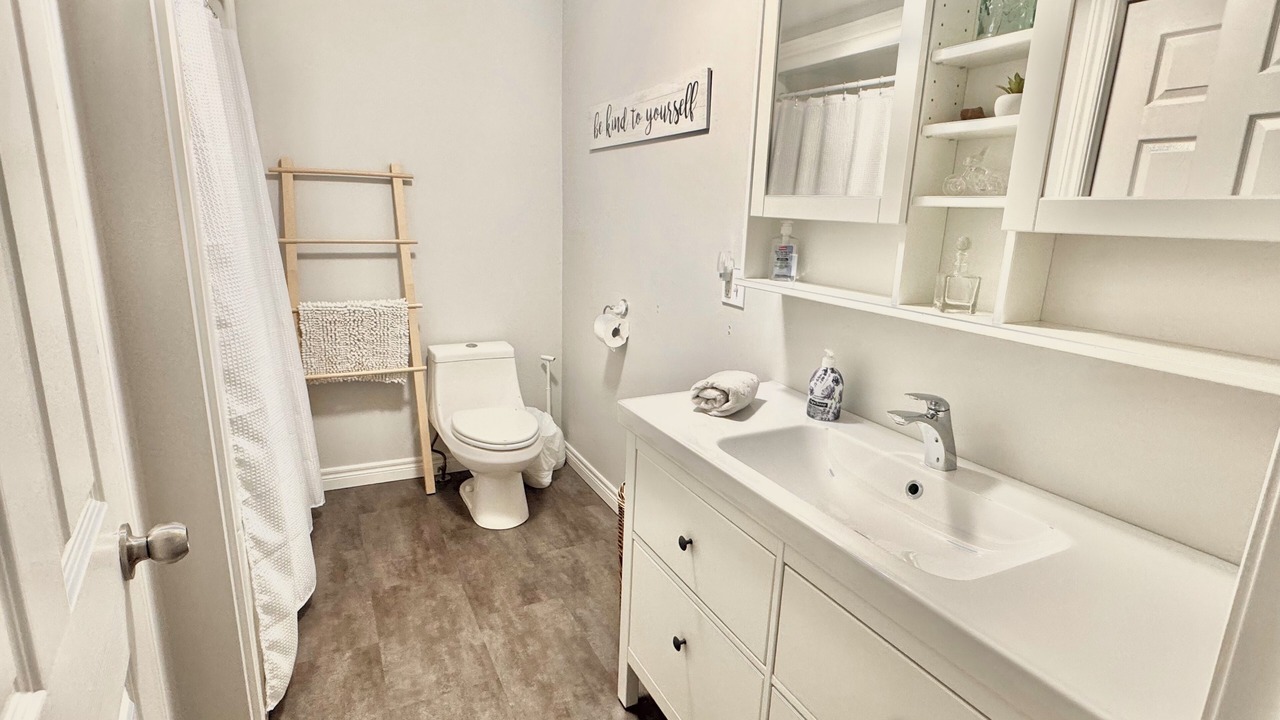 Photo of Bathroom in Crystal Beach