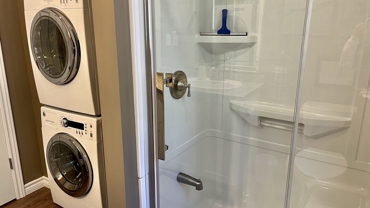 Photo of Bathroom in Miller Lake