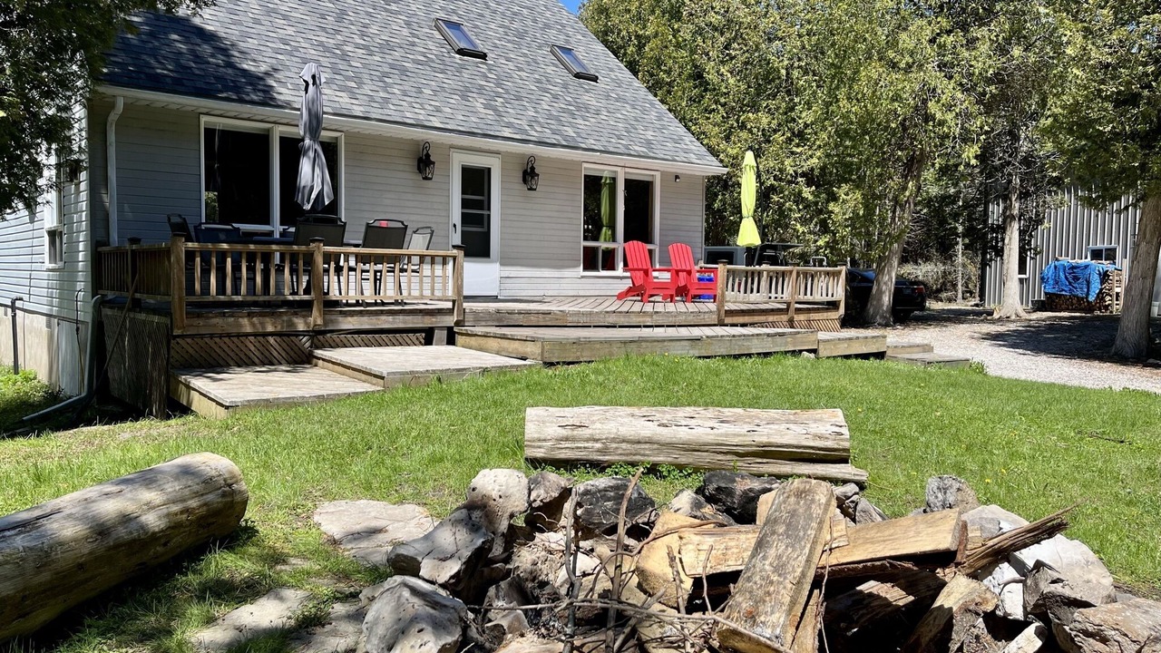 Photo of Patio Balcony in Miller Lake