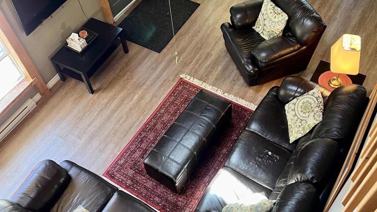 Photo of Livingroom in Miller Lake