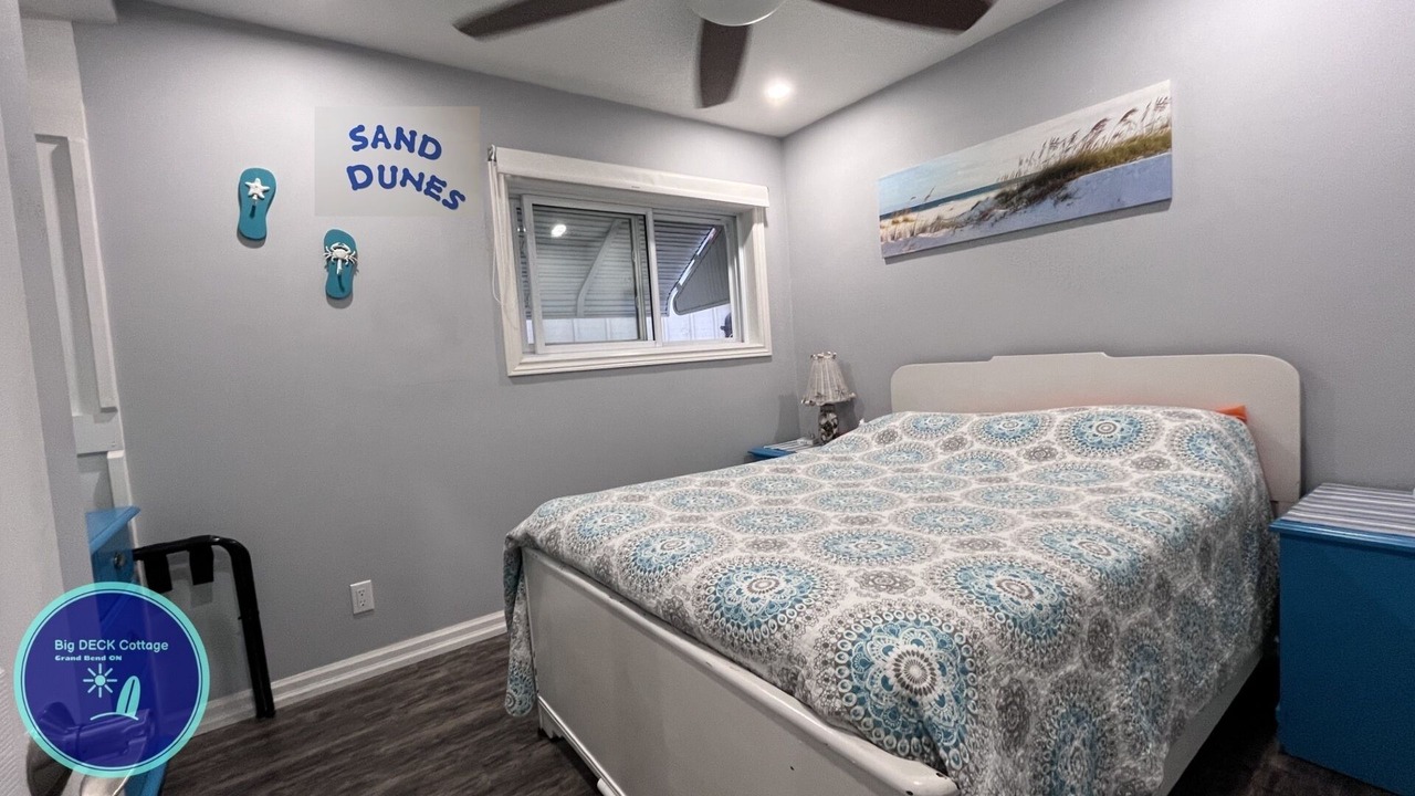 Photo of Bedroom in Grand Bend