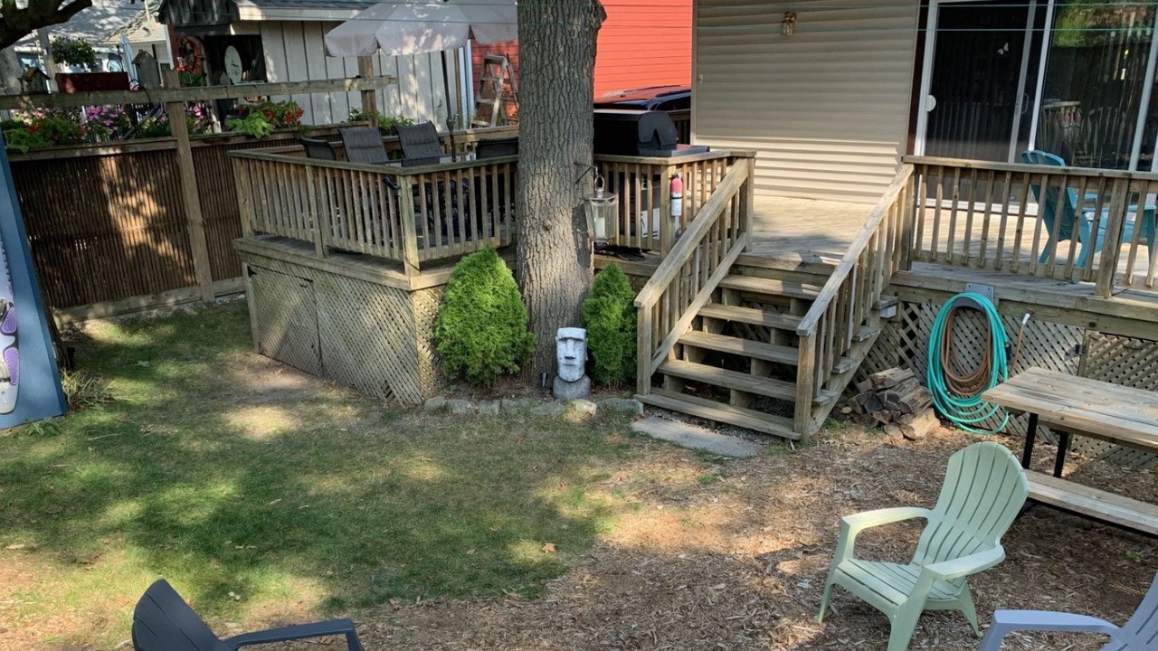 Photo of Patio Balcony in Grand Bend