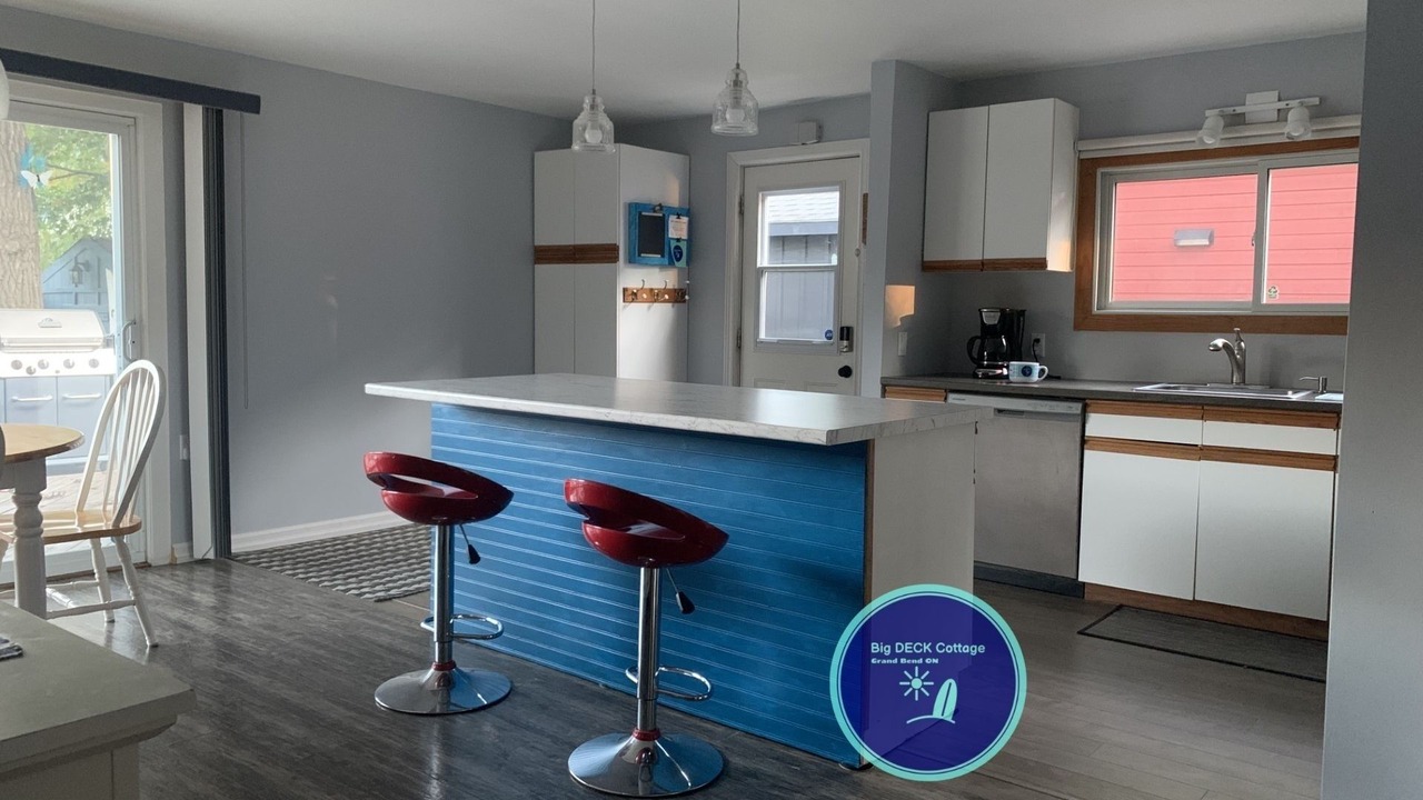 Photo of Kitchen in Grand Bend