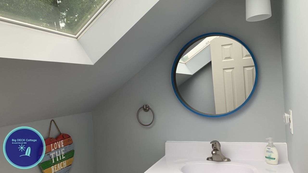 Photo of Bathroom in Grand Bend