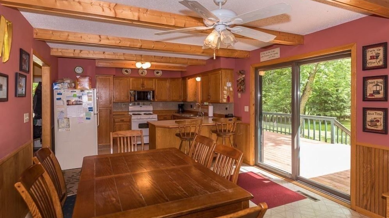 Photo of Kitchen in Remer