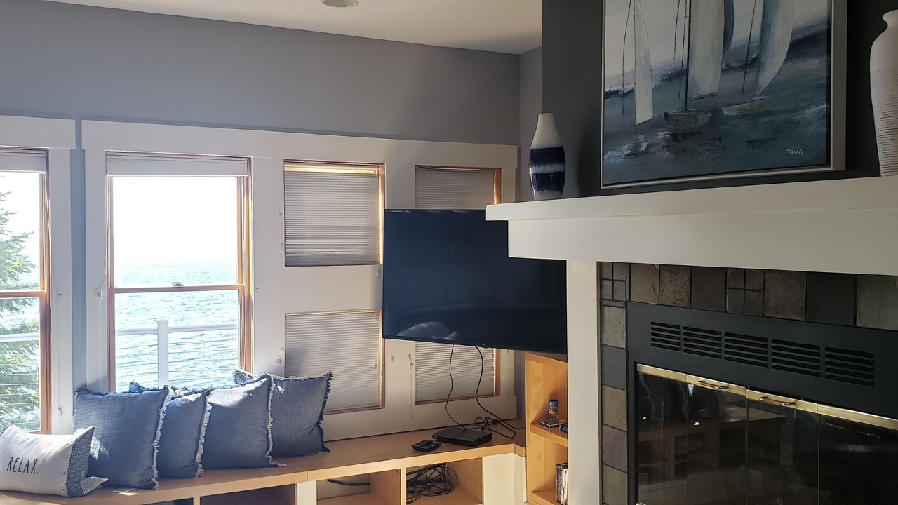 Photo of Livingroom in Two Harbors