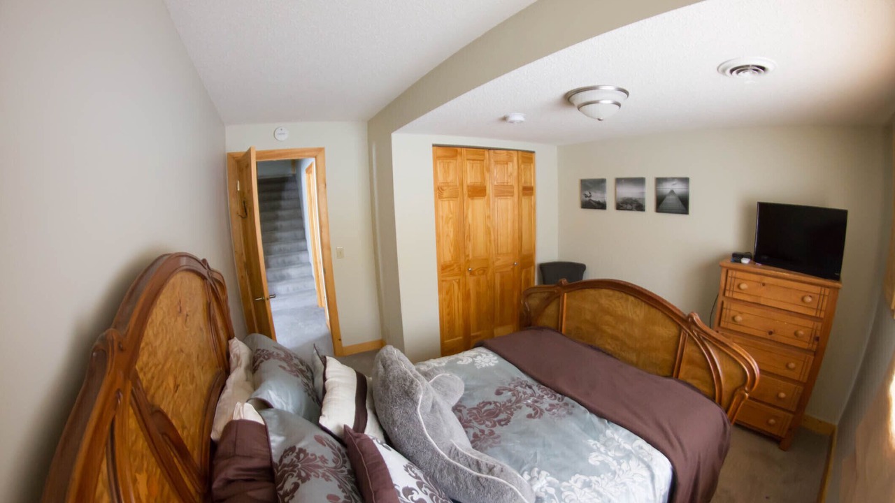 Photo of Bedroom in Isanti