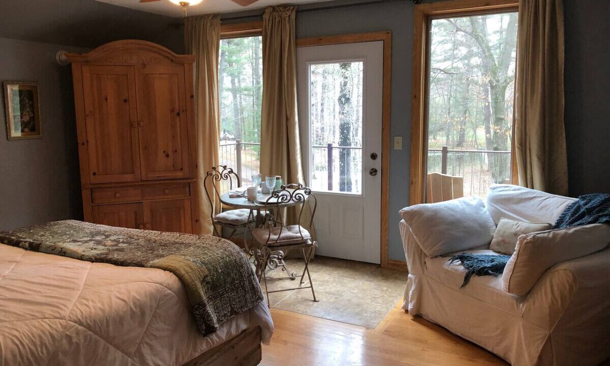 Photo of Bedroom in Pine City