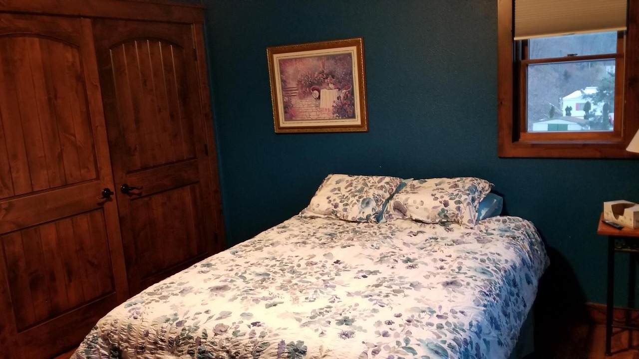 Photo of Bedroom in Brownsville