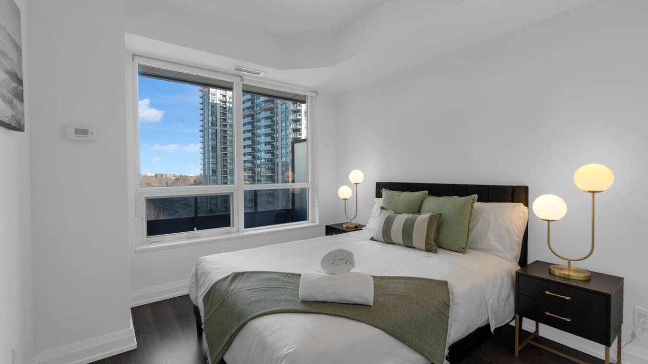 Photo of Bedroom in Willowdale