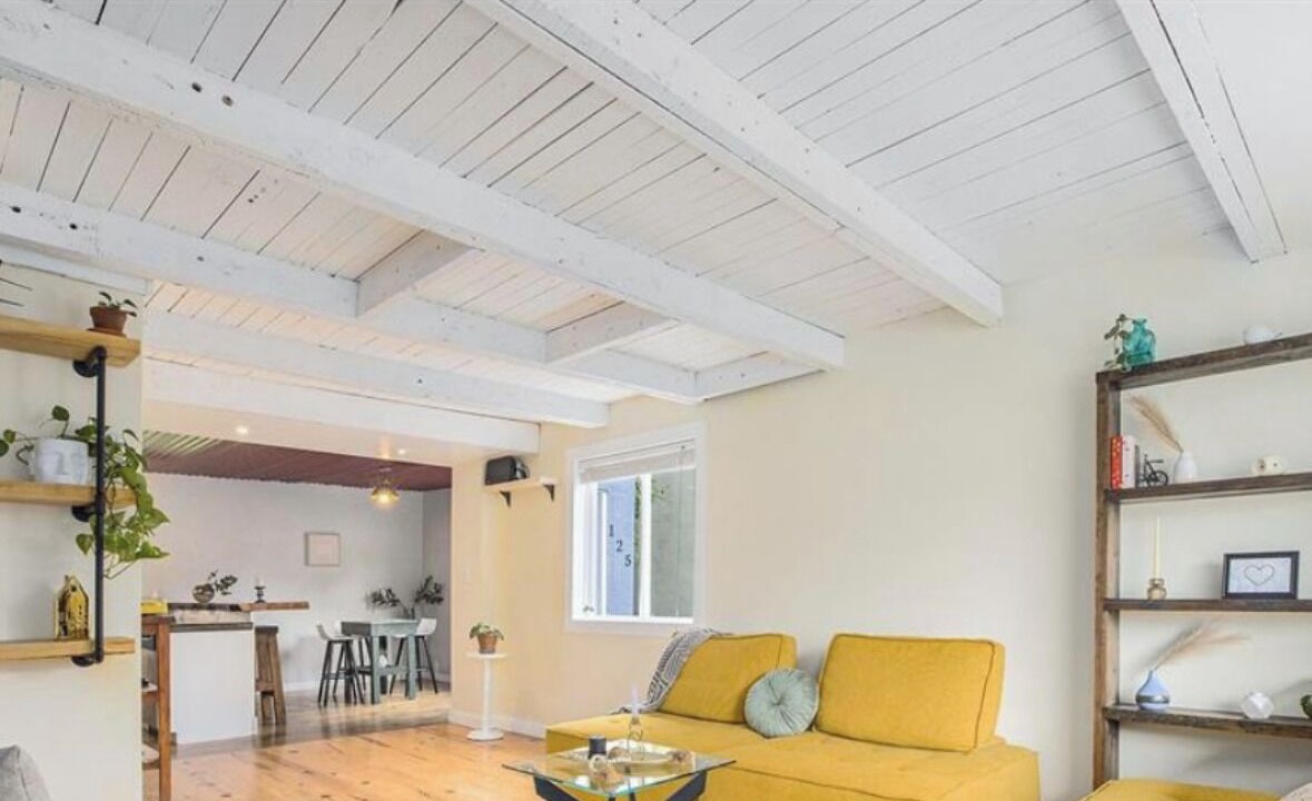 Photo of Livingroom in Vanier North
